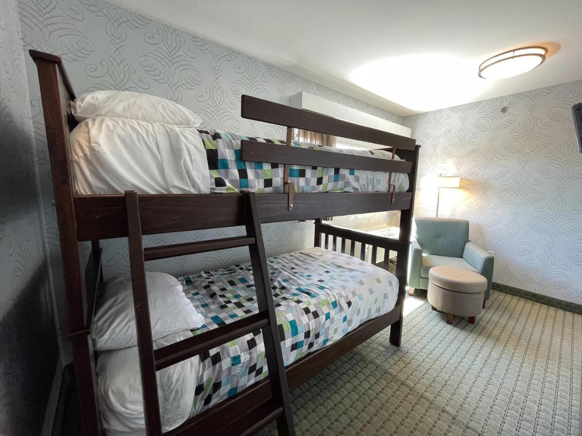 Rodd Moncton Hotel Bagian luar foto