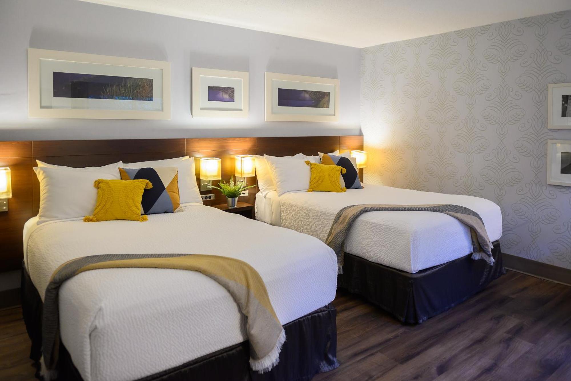 Rodd Moncton Hotel Bagian luar foto